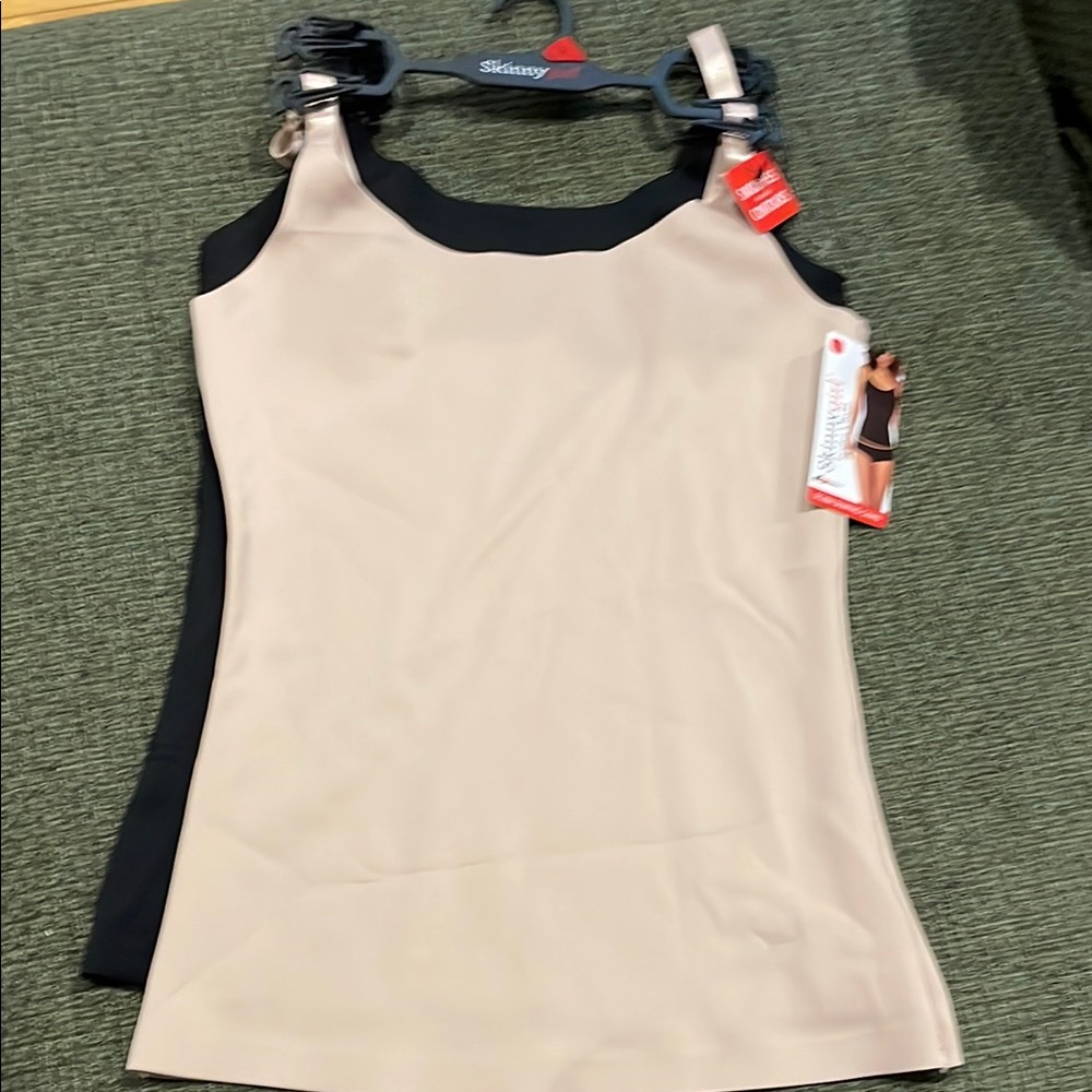 Skinnygirl Seamless Black & Beige Shapewear Tanks (sz l)